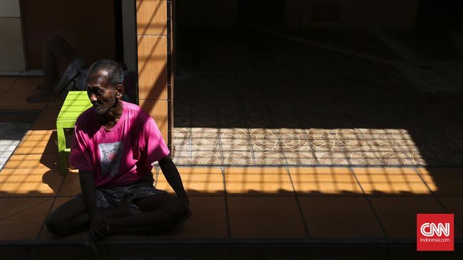Perempuan pembawa anjing di Bogor dinyatakan mengidap skizofrenia paranoid. Penyakit ini merupakan gangguan mental paling kronis.