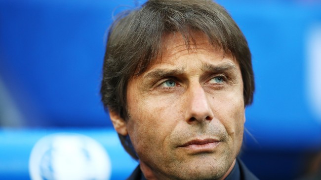 Antonio Conte disebut Carlo Ancelotti memancarkan aura kepemimpinan, bahkan sejak ia masih berkarier sebagai pemain lebih dari 10 tahun silam.