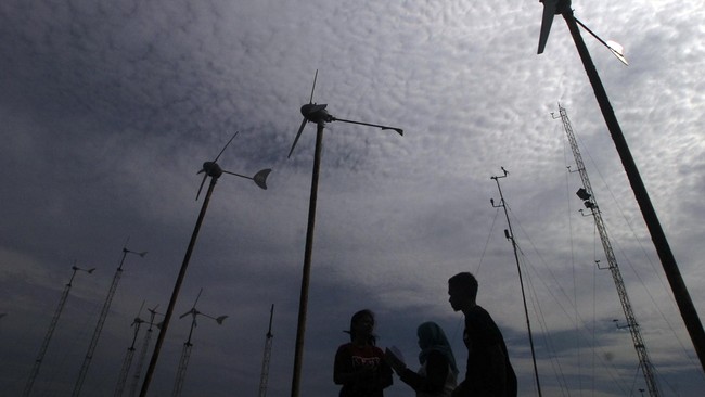 Apindo menilai Indonesia perlu memanfaatkan peluang dari kerja sama di bidang energi baru terbarukan dengan Swedia yang sudah menggunakan EBT hampir 50 persen.
