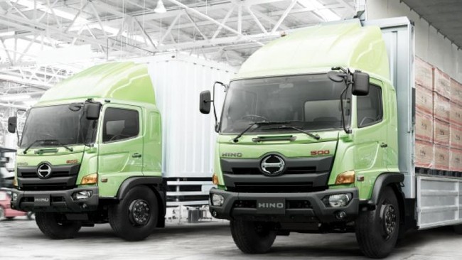 Hino tampaknya mulai memperlihatkan progress penjualannya, termasuk mulai mendekati konsumen-konsumen di lua