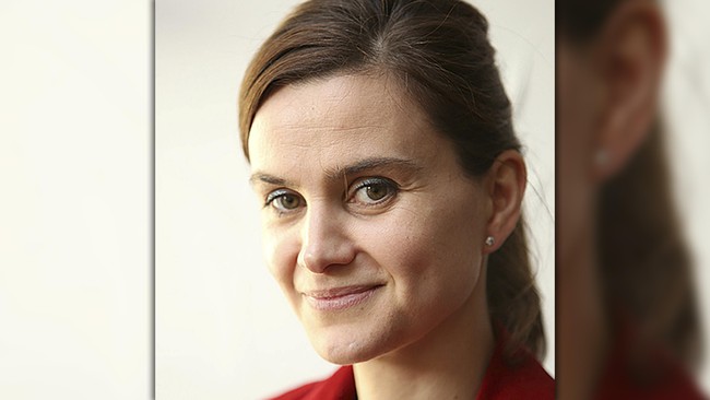 Jo Cox kini dikenang sebagai salah satu anggota dewan yang vokal menyuarakan soal nasib pengungsi anak sejak terpilih pada pemilu tahun lalu.