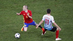 Iniesta Ingin Spanyol Tak Lagi Terlena