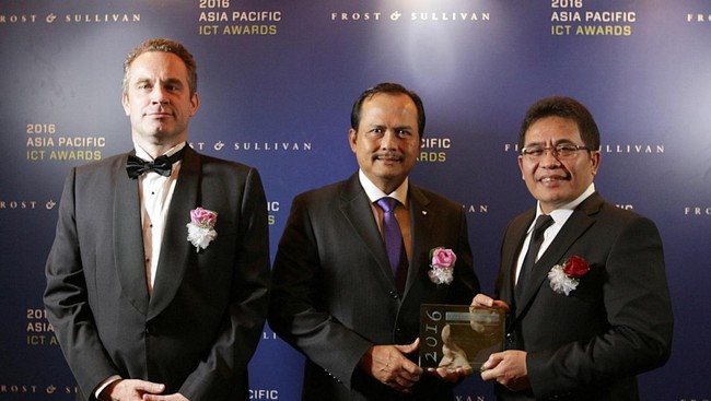 PT Telkom Indonesia (Persero) Tbk (Telkom) meraih penghargaan dalam ajang Asia Pacific ICT Award 2016