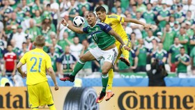 Striker Irlandia Utara: Saya Hanya Takut Tuhan Bukan Jerman