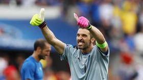 Buffon Bangga Italia Diremehkan