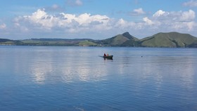Tradisi Berburu di Antara Masyarakat Danau Sentani