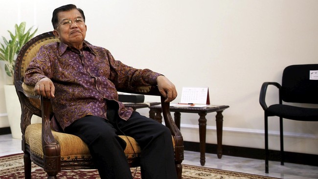 Sebelumnya, Rapat Dewan Gubernur (RDG) Bank Indonesia memutuskan untuk menurunkan BI Rate sebesar 25 basis poin, dari 6,75 persen menjadi 6,5 persen.