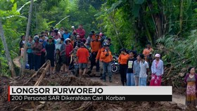 Tim Gabungan Cari Korban Longsor Kabupaten Purworejo