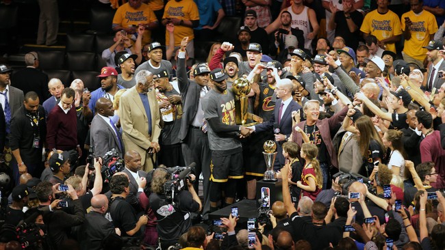 Banyak fakta menarik yang terjadi usai keberhasilan Cleveland Cavaliers jadi juara NBA 2016 dengan mengalahkan Golden State Warriors 4-3.