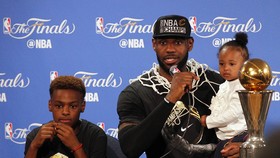 Magic Johnson: Jangan Marah Bila James Hengkang