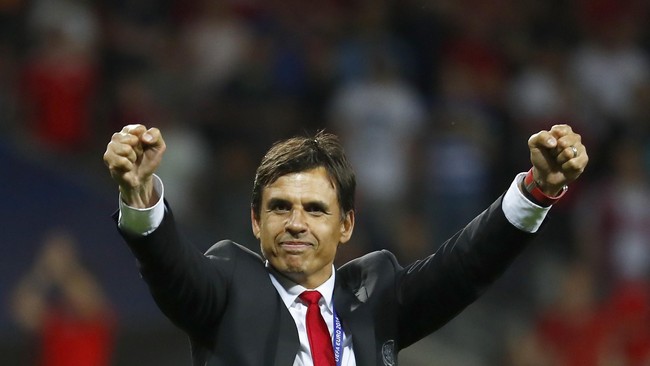 Manajer Wales, Chris Coleman, menegaskan tak akan pernah mau melatih tim nasional Inggris, sekalipun gaji naik hingga seribu persen.