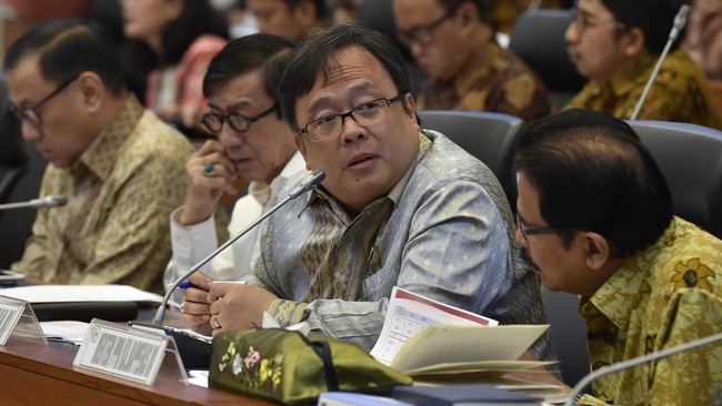 Pemerintah Indonesia harus lebih rajin menjalin komunikasi dengan Australia, karena dalam hubungan ekonomi, khususnya investasi, masih rendah.