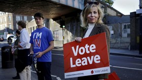 Perhitungan Sementara Brexit, Kubu 'Keluar' Unggul