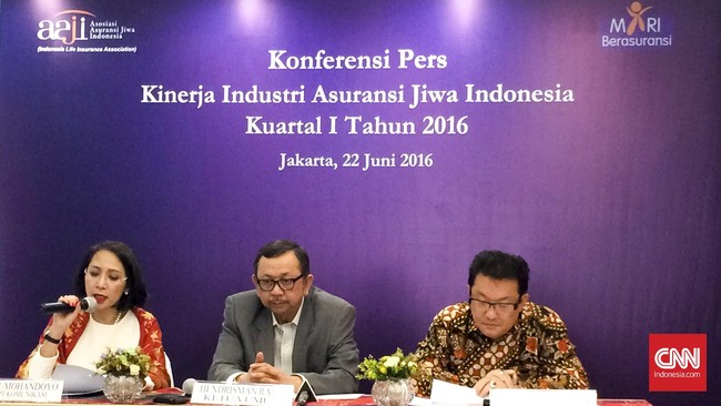 AAJI mencatat industri asuransi jiwa meraup pendapatan premi sebesar Rp48,94 triliun pada kuartal i 2016, meningkat 9,2 persen dibandingkan kuartal I 2015.