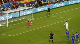 Spanyol Hindari Adu Penalti Lawan Italia