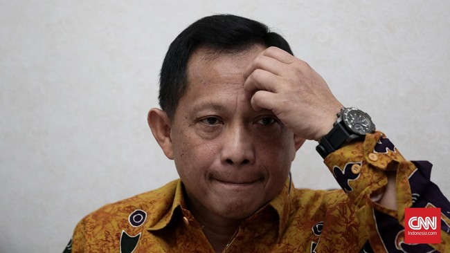 Kapolri Jenderal Tito Karnavian dikabarkan merancang kunjungan mendadak ke lokasi kerusuhan. Hari ini, Wapres Jusuf Kalla juga berada di provinsi itu.