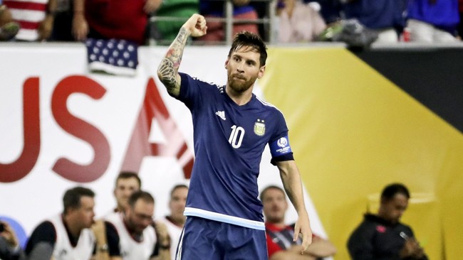 Presiden La Liga Spanyol, Javier Tebas menegaskan, Lionel Messi bukan kriminal terlepas dari kasus penggelapan pajak yang membelitnya.