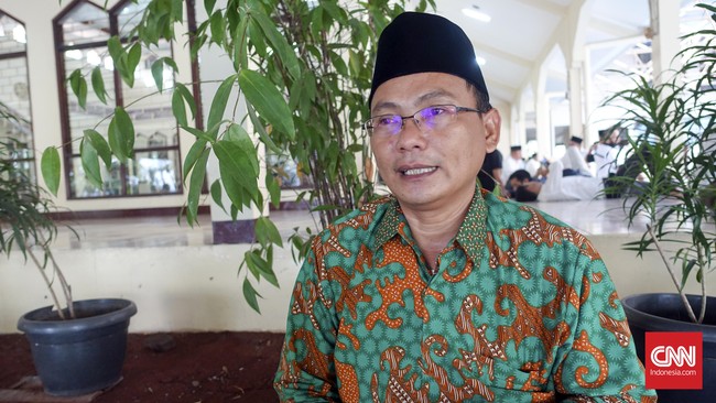 FBR tak mempermasalahkan dukungan Korwil Jakbar. Ketum FBR Luthfi Hakim mengakui banyak anggotanya berasal dari parpol pendukung Jokowi-Ma'ruf.