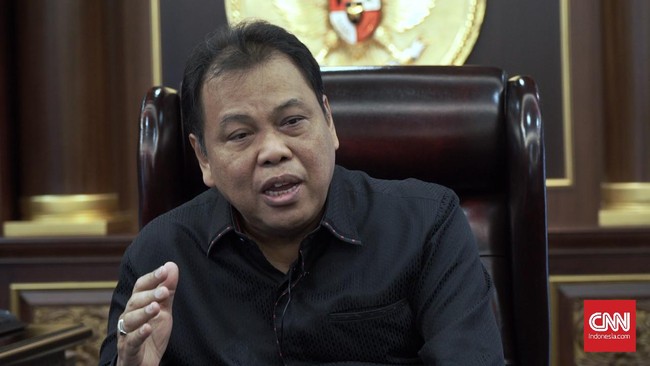 Ketua MK Arief Hidayat menilai pemahaman yang kurang terhadap konstitusi menjadi sebab praktik korupsi masih sering terjadi di Indonesia.