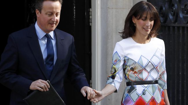 Samantha Cameron, istri mantan PM Inggris David Cameron, menularkan selera fesyennya kepada para wanita lewat lini busana Cefinn.