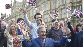 Pilih Keluar dari Uni Eropa, Warga Inggris Cari Dampak Brexit