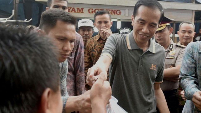 Usai melakukan tugasnya, Presiden Joko Widodo memilih rekreasi sejenak di Cibodas dan Cipanas, Puncak.
