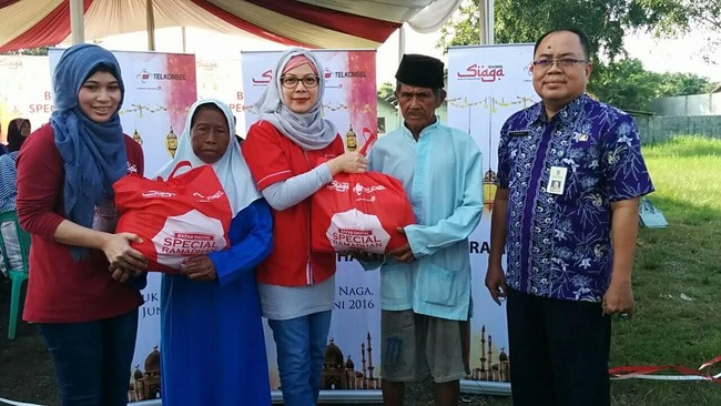 Telkomsel ingin agar transaksi non tunai melalui T-Cash bisa terus diadopsi secara luas. Salah satu caranya adalah dengan menggelar bazar digital.