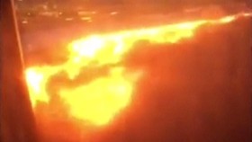 Putar Balik, Sayap Kanan Pesawat Singapore Airlines Terbakar