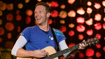 ALASAN CHRIS MARTIN JALANI DIET DAN PANDANGAN AHLI GIZI TERKAIT DIETNYA