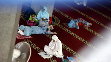 Jangan Terlewat, Simak Tanda-tanda Malam Lailatul Qadar Ramadan 2022