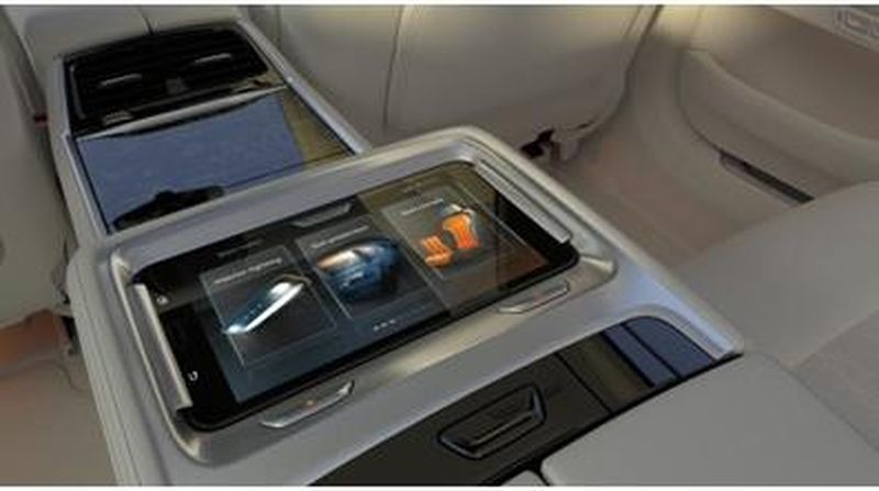 Apa definisi kemewahan bagi Anda? Kenyamanan dan kendali penuh? Semuanya itu bisa Anda rasakan di The All-New BMW 7 Series.