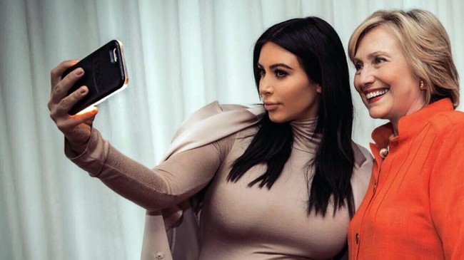 Artis Kim Karashian sedih luar biasa saat mengetahui BlackBerry Bold miliknya mati dan tak bisa digunakan lagi.
