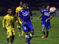 Persib Dibantai di Kandang Semen Padang