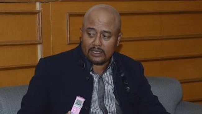 I Putu Sudiartana berasal dari daerah pemilihan Bali. Dia memiliki usaha perhotelan dan pariwisata. Putu juga Wakil Bendahara Umum DPP Partai Demokrat.