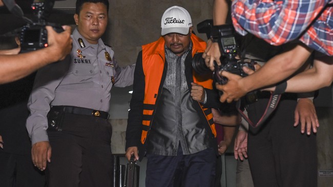 Ippin Mamonto diperiksa sebagai saksi untuk tersangka angggota Dewan Perwakilan Rakyat Komisi III Fraksi Partai Demokrat I Putu Sudiartana.