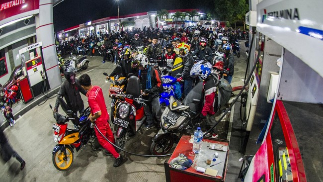 Terkait hal tersebut, Sri Mulyani juga mengakui bahwa distribusi manfaat APBN belum optimal dalam menekan ketimpangan.