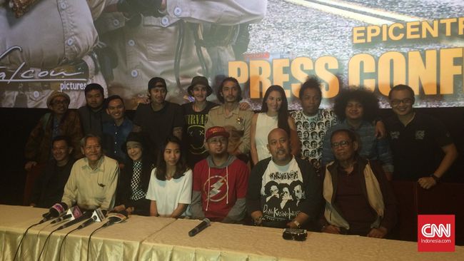 Sutradara Anggy Umbara dan Indro 'Warkop' sudah mempersiapkanfilm bertajuk Warkop DKI Reborn: Jangkrik Boss Part 1 yang rilis September mendatang.