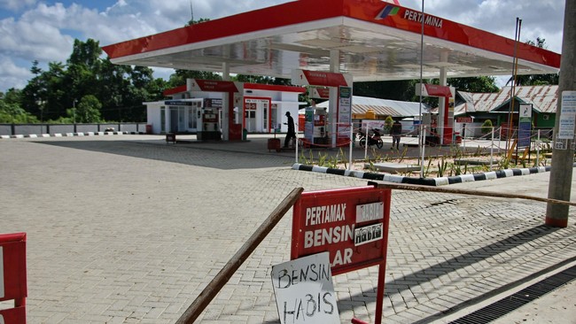 Penerapan standar 18 bulan ke depan sesuai keputusan KLHK harus diimbangi dengan kesanggupan Pertamina, selaku operator penyedia bahan bakar di Indonesia.