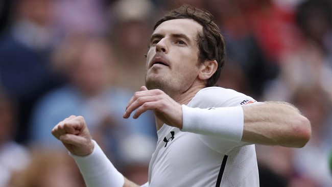 Jo-Wilfried Tsonga akan menantang petenis nomor dua dunia, Andy Murray, di perempat final Wimbledon. Tsonga ke fase tersebut setelah Richard Gasquet berhenti.