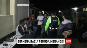 Anggota Geng Motor Menangis Saat Dirazia Petugas