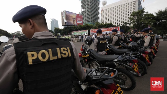 Kabid Humas Polda Metro Jaya mengatakan akan disiapkan 17 pos check point di wilayah hukum kepolisian daerah itu untuk mencegah takbir keliling.