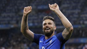Olivier Giroud Jadi Pengisi Suara Film Spiderman