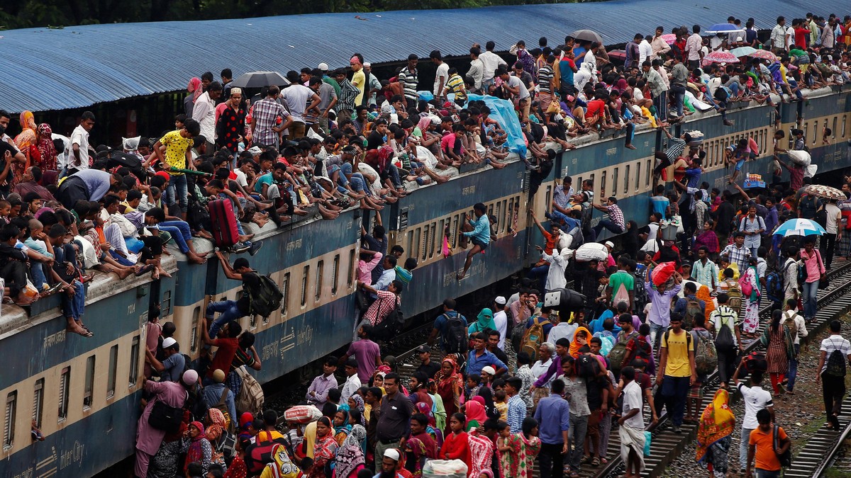 Potret Keriuhan Tradisi Mudik di Bangladesh