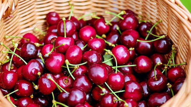 Diabetes tak terkontrol berujung komplikasi serius. Beberapa buah harus dihindari pengidap diabetes agar gula darah terus terkontrol.