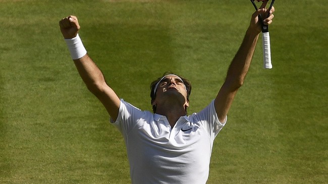 Petenis asal Swiss Roger Federer berhasil melangkah ke babak semifinal turnamen grand slam Wimbledon usai menundukkan Marin Cilic dalam partai lima set.