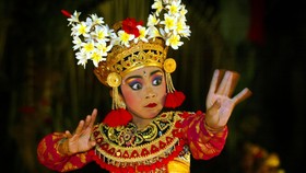 Bali Mandara Mahalango Sajikan Seni Klasik dan Modern