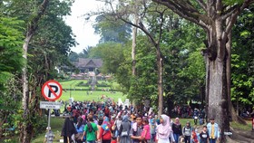 Hari Ini, Kebun Raya Bogor Diserbu 21.045 Pengunjung