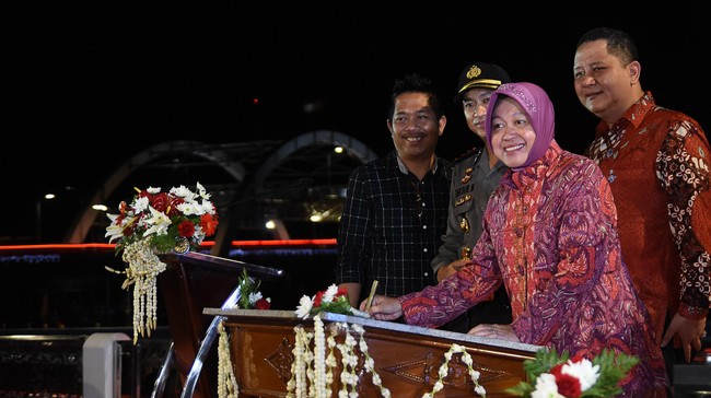 Peresmian Proyek Akan Jadi Ajang Perpisahan Risma di Surabaya Pemkot Surabaya mengundang Mensos Tri Rismaharini dalam peresmian sejumlah proyek peninggalan yang juga akan jadi gelaran perpisahannya.