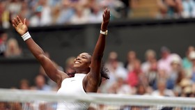 Hamil, Serena Williams Kembali Main Tenis Tahun Depan