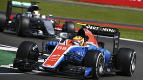 Manor Diminta Cabut Seluruh Logo Pertamina